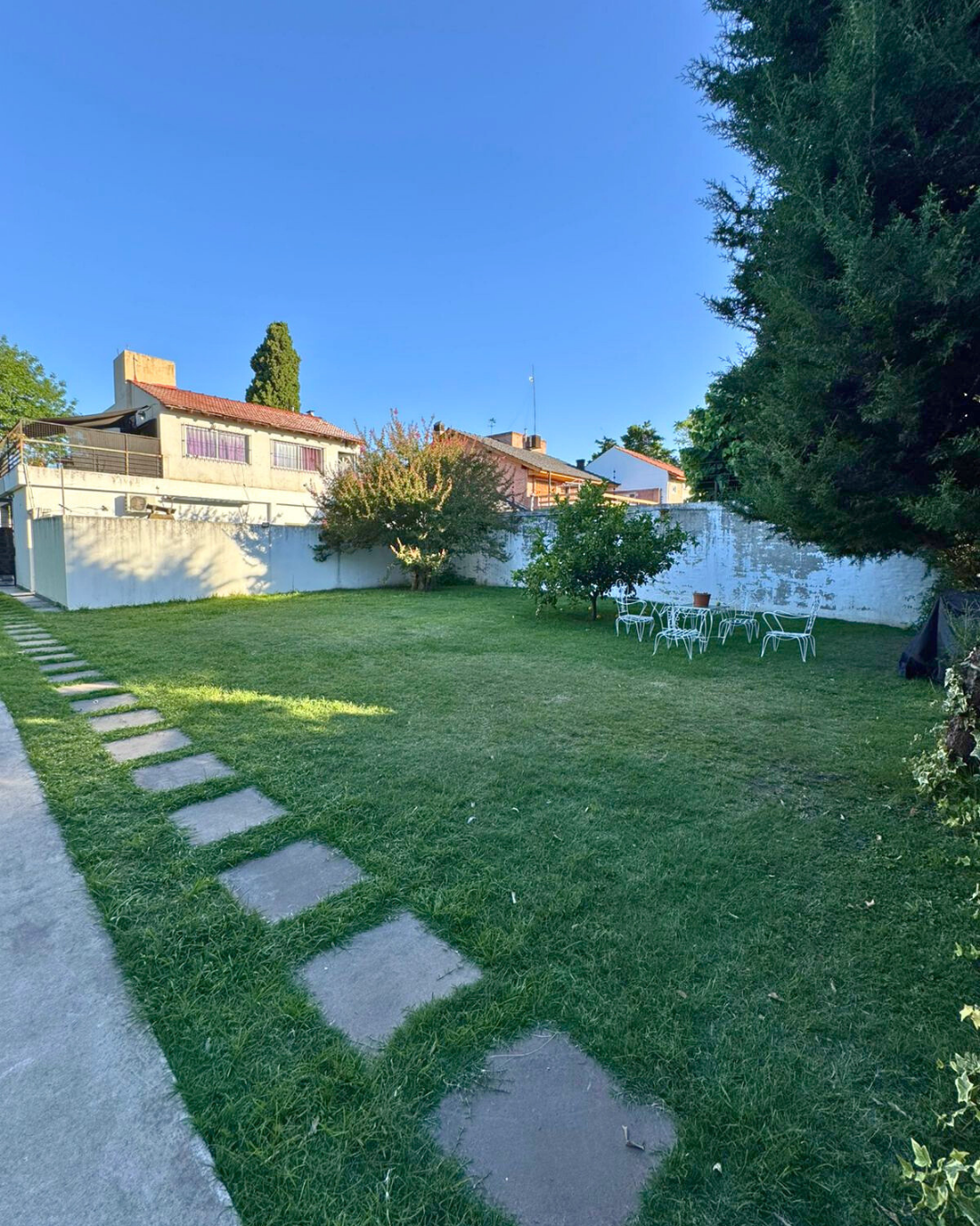 CASA DOS PLANTAS A DOS CUADRAS DE AV. IDEAL DOS FAMILIAS - Imagen 18