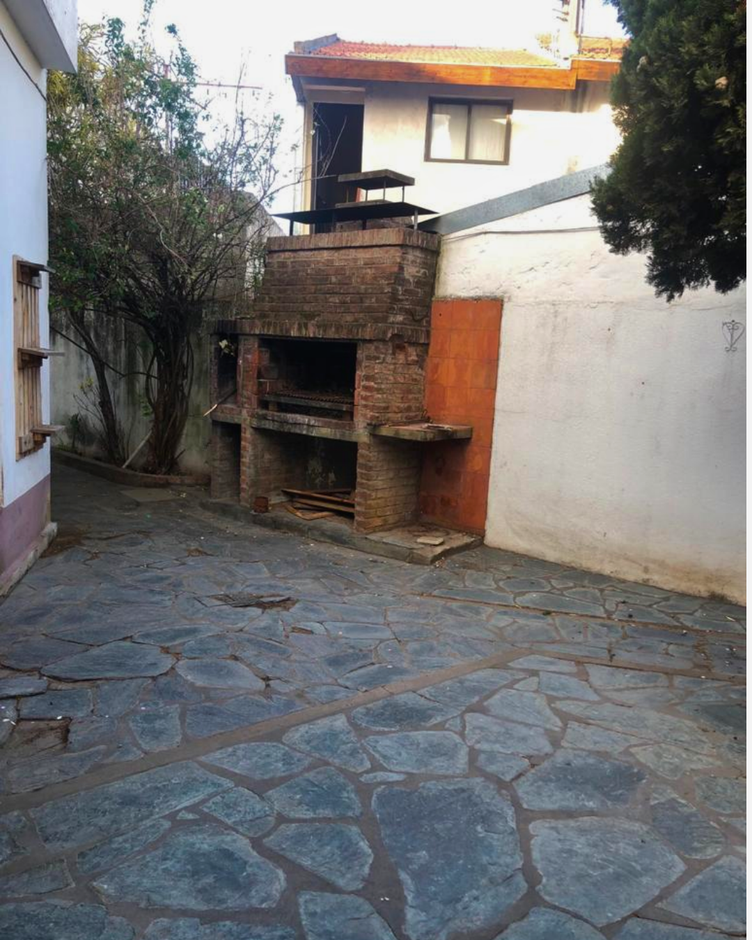 CHALET 6 AMB. A METROS DE AVENIDA. APTO CREDITO - Imagen 7