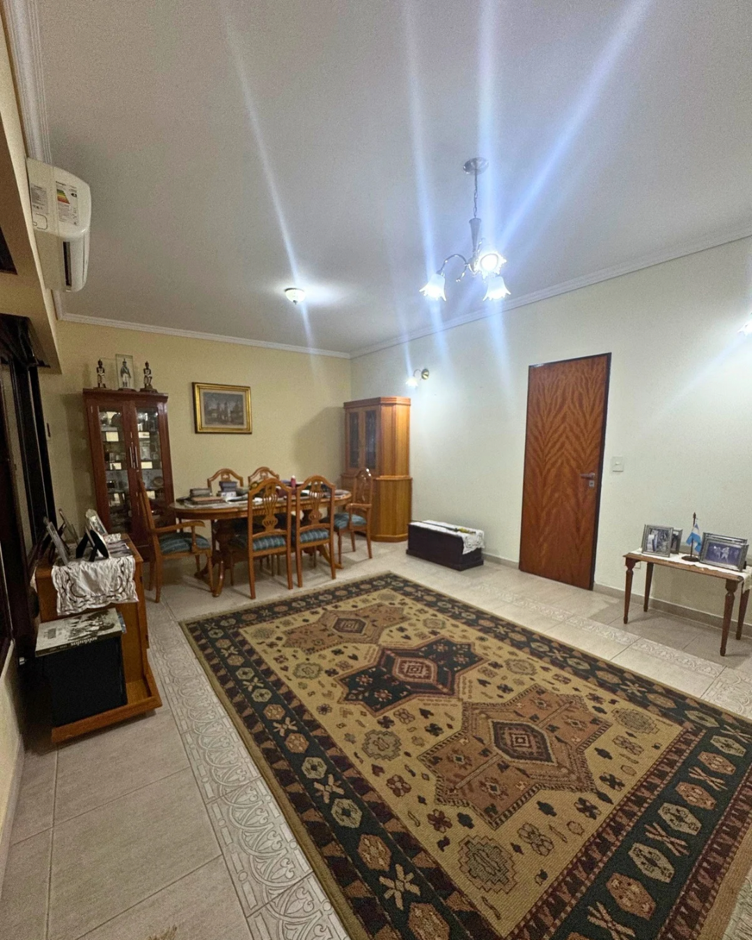 CHALET 6 AMBIENTES CON JARDIN EN PARQUE QUIRNO - Imagen 12