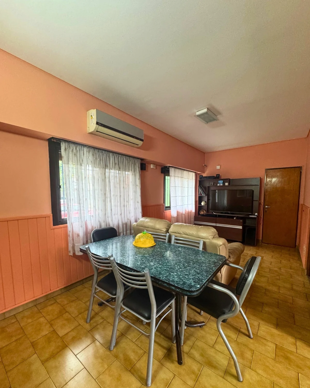 CHALET 6 AMBIENTES CON JARDIN EN PARQUE QUIRNO - Imagen 14