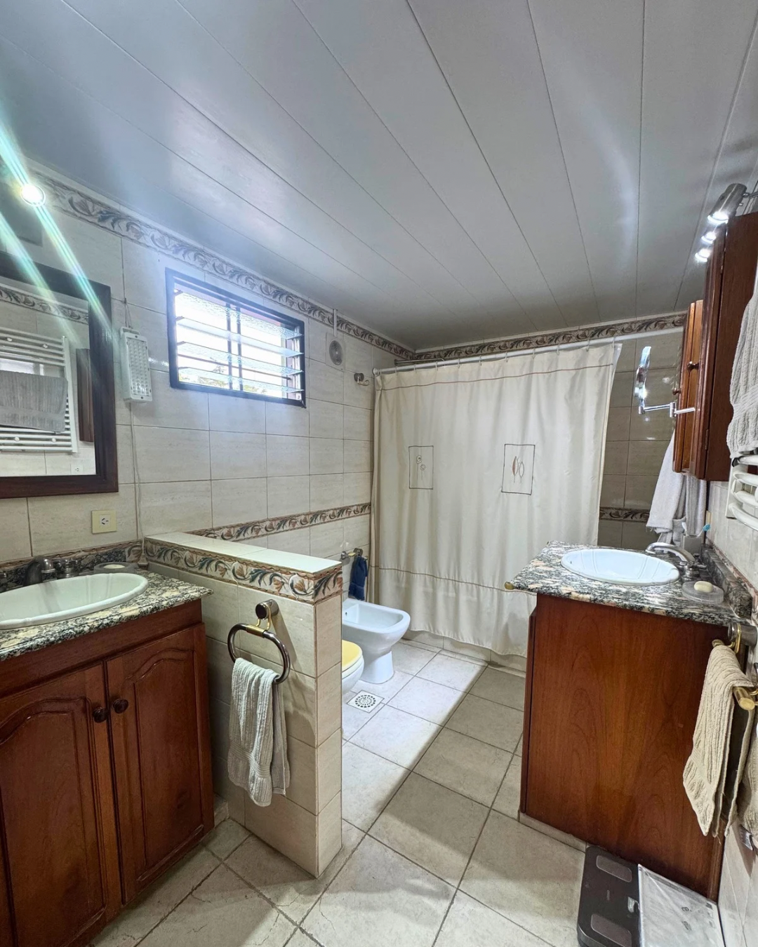 CHALET 6 AMBIENTES CON JARDIN EN PARQUE QUIRNO - Imagen 6
