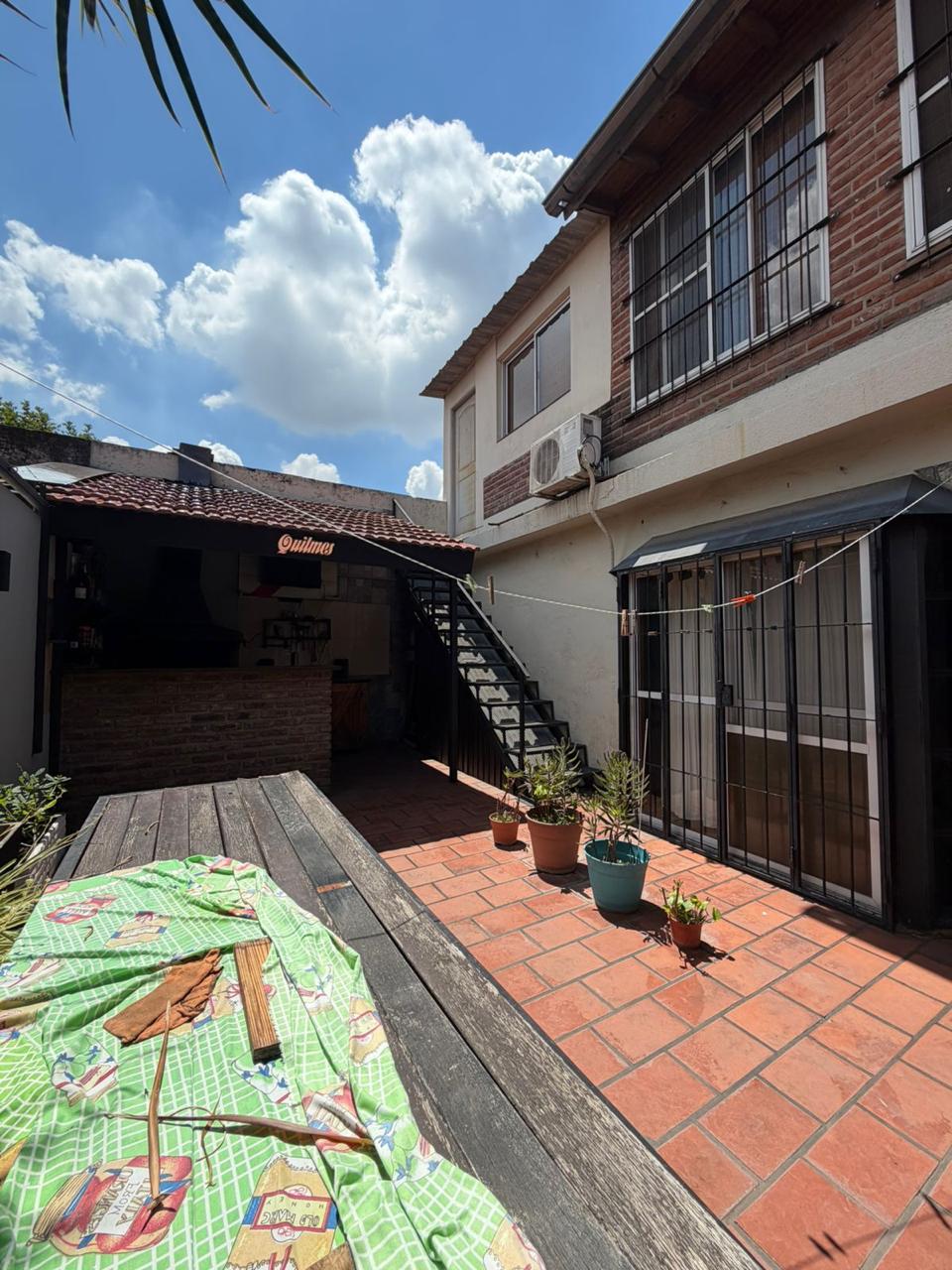 CHALET DOS PLANTAS A METROS DE BUSTAMANTE - Imagen 10