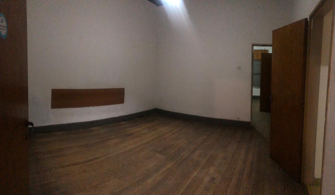 CASA 3 AMB. SOBRE AVENIDA VERGARA - Imagen 2