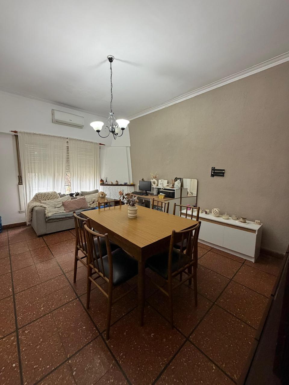 CHALET 4 AMB. EN PARQUE JOHNSTON - Imagen 4