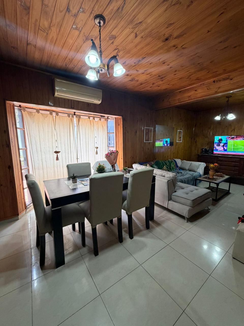 CHALET DOS PLANTAS A METROS DE BUSTAMANTE - Imagen 17