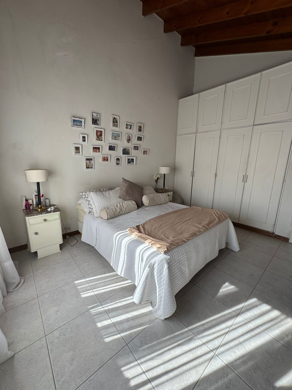 CHALET 4 AMBIENTES A UNA CUADRA DE AVENIDA - Imagen 19