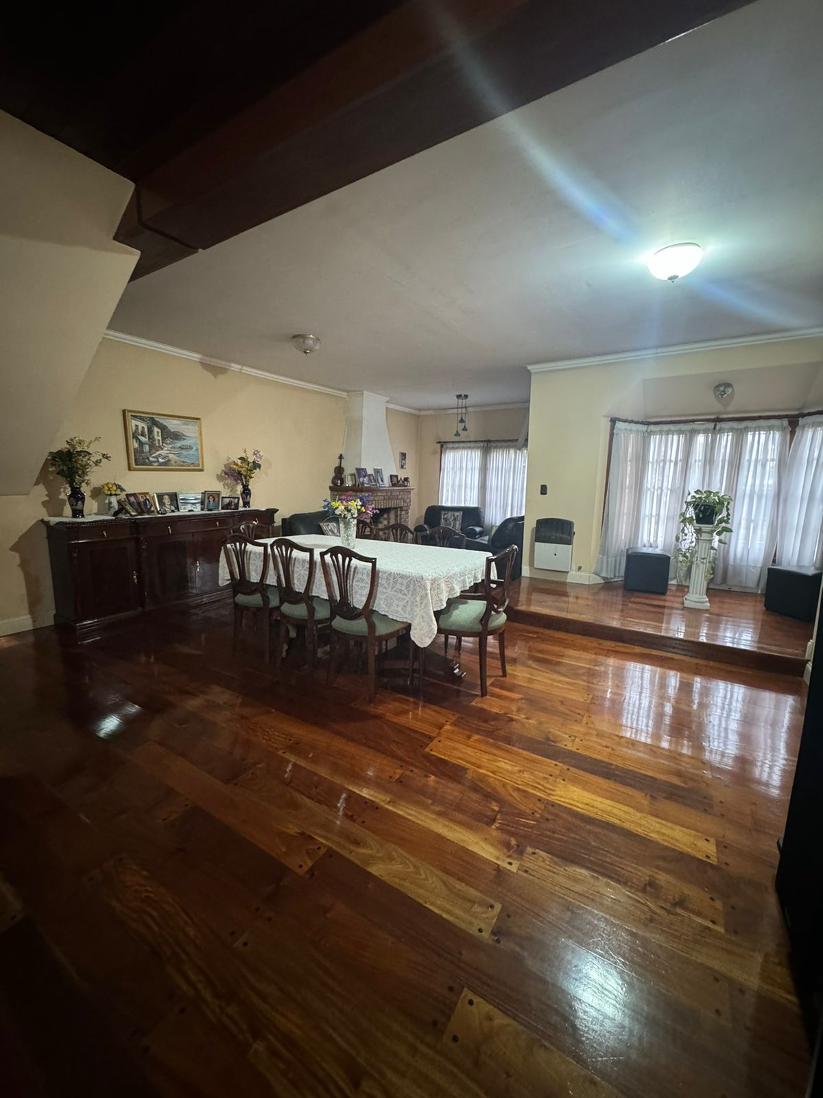 CHALET 7 AMBIENTES CON QUINCHO Y JARDIN - Imagen 17