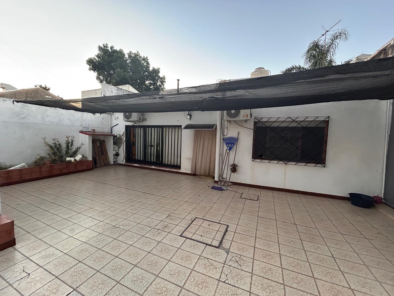 CASA CON LOCAL EN PARQUE QUIRNO - Imagen 16