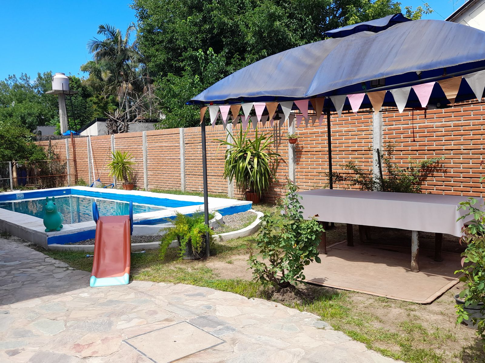 CASA EN VENTA SOBRE LOTE DE 600M2 EN LOS POLVORINES - Imagen 2