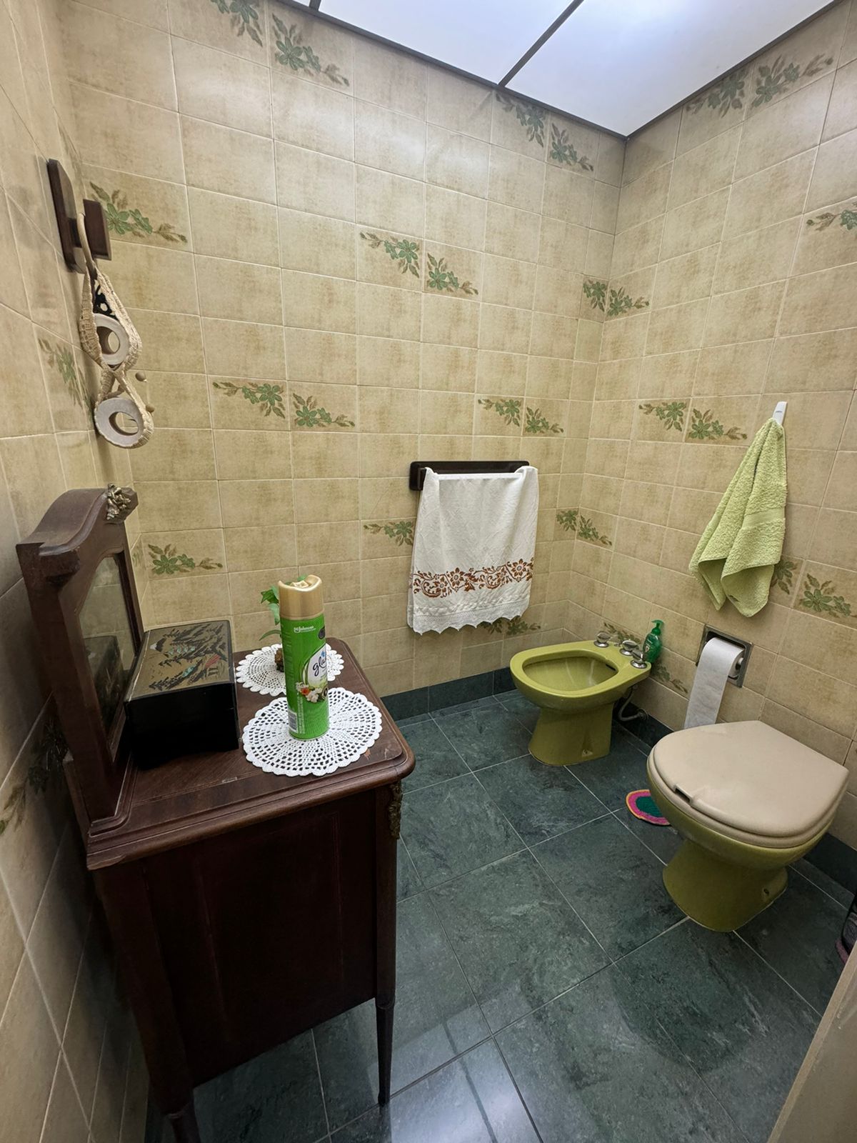 CHALET 7 AMBIENTES CON QUINCHO Y JARDIN - Imagen 20