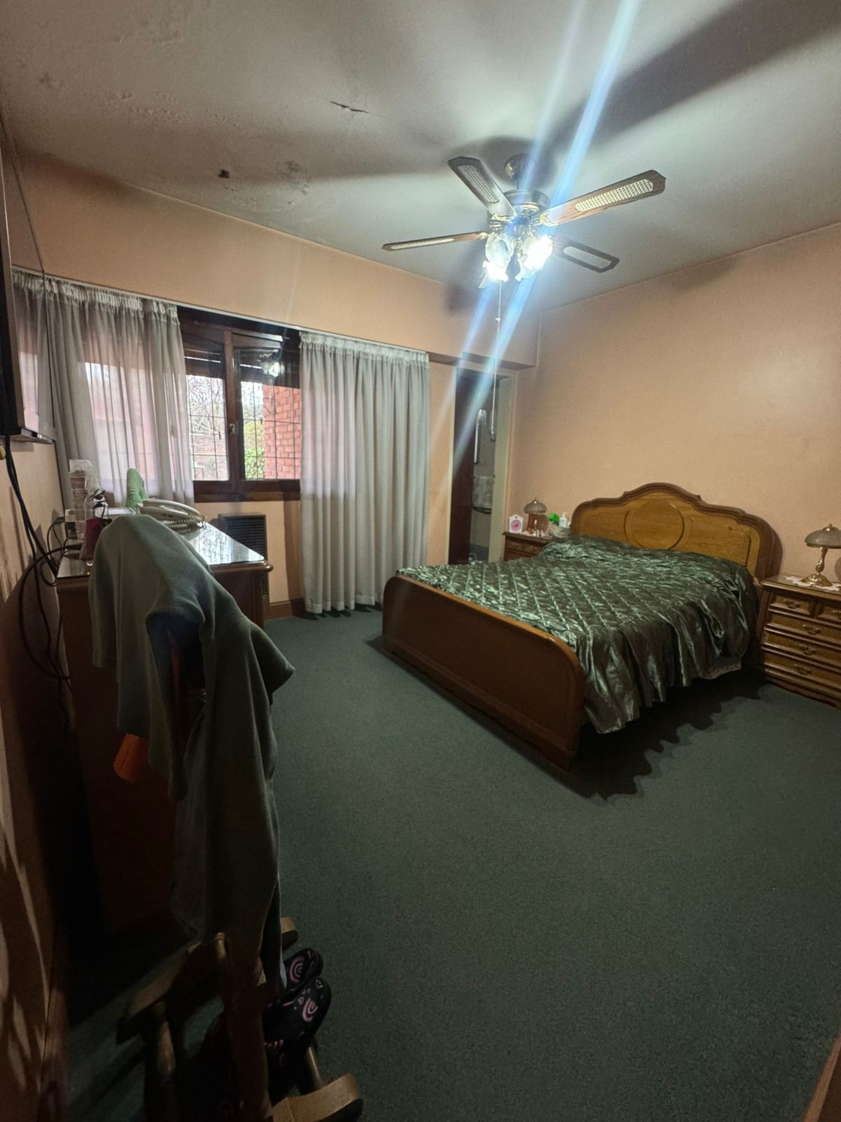 CHALET 7 AMBIENTES CON QUINCHO Y JARDIN - Imagen 21