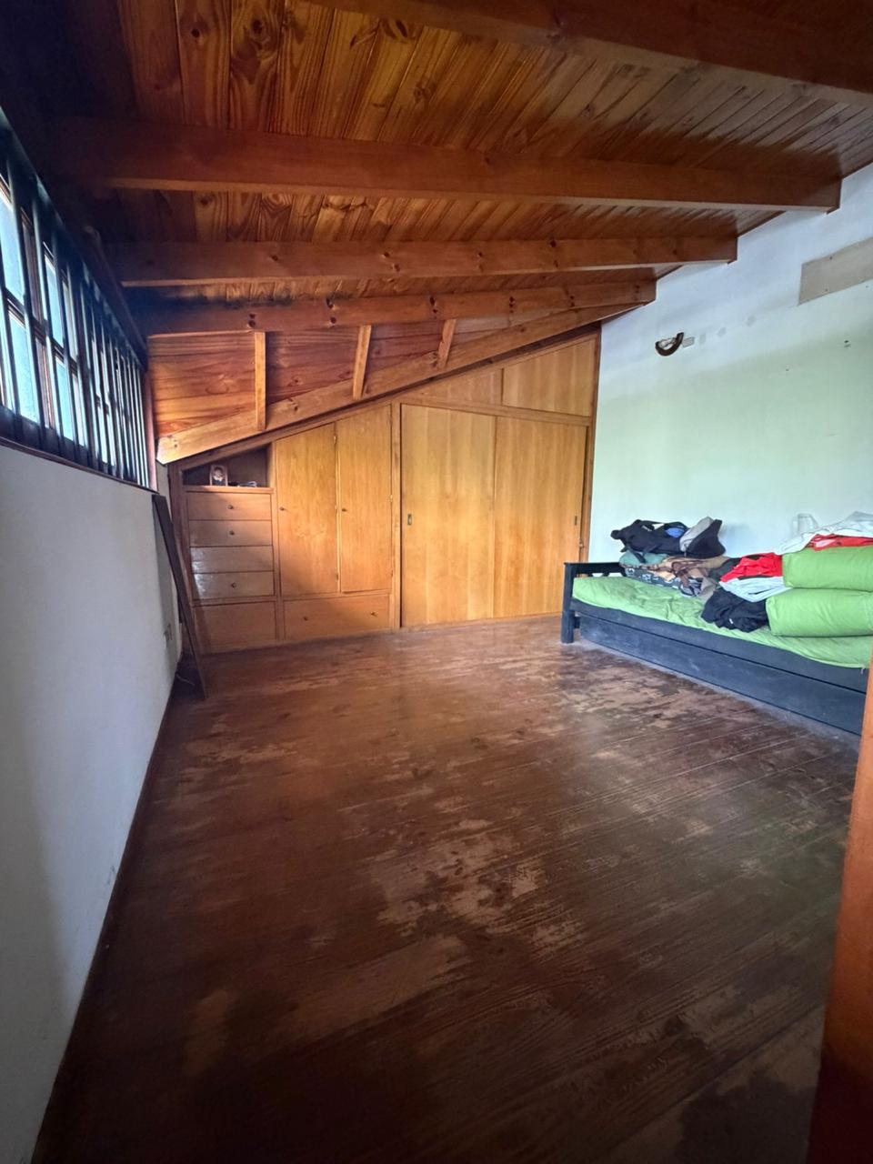 CHALET DOS PLANTAS A METROS DE BUSTAMANTE - Imagen 7