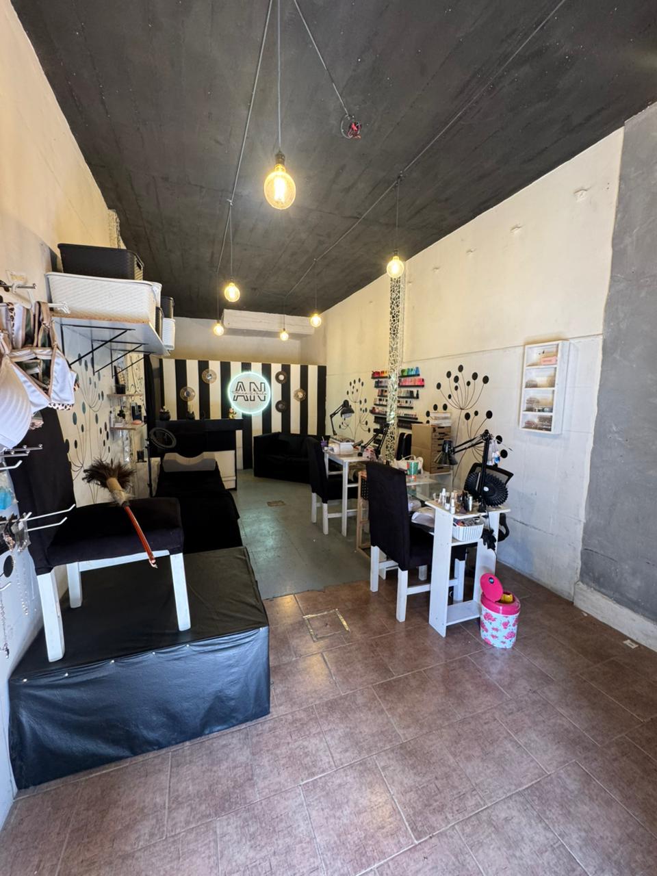 DEPARTAMENTO CON GARAJE Y LOCAL SOBRE BUSTAMANTE - Imagen 8