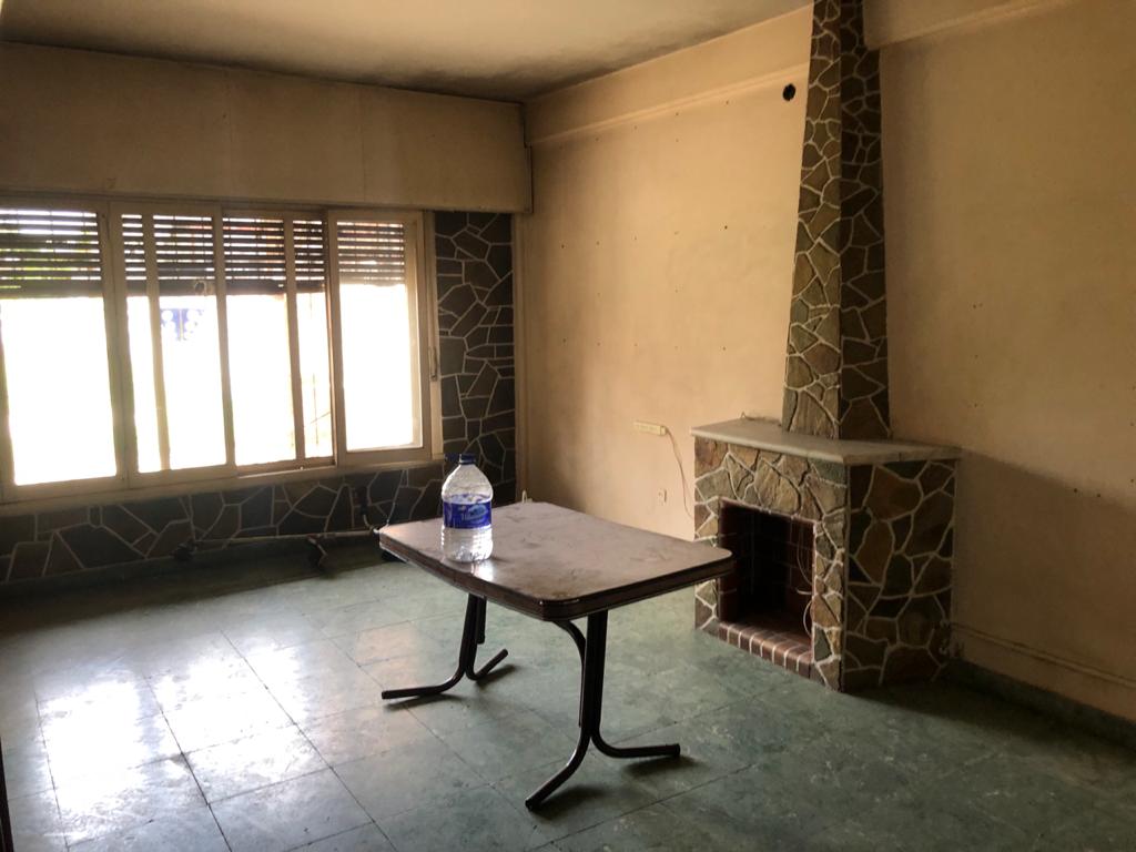 CASA EN VILLA TESEI SOBRE LOTE DE 10 X 50 - Imagen 8