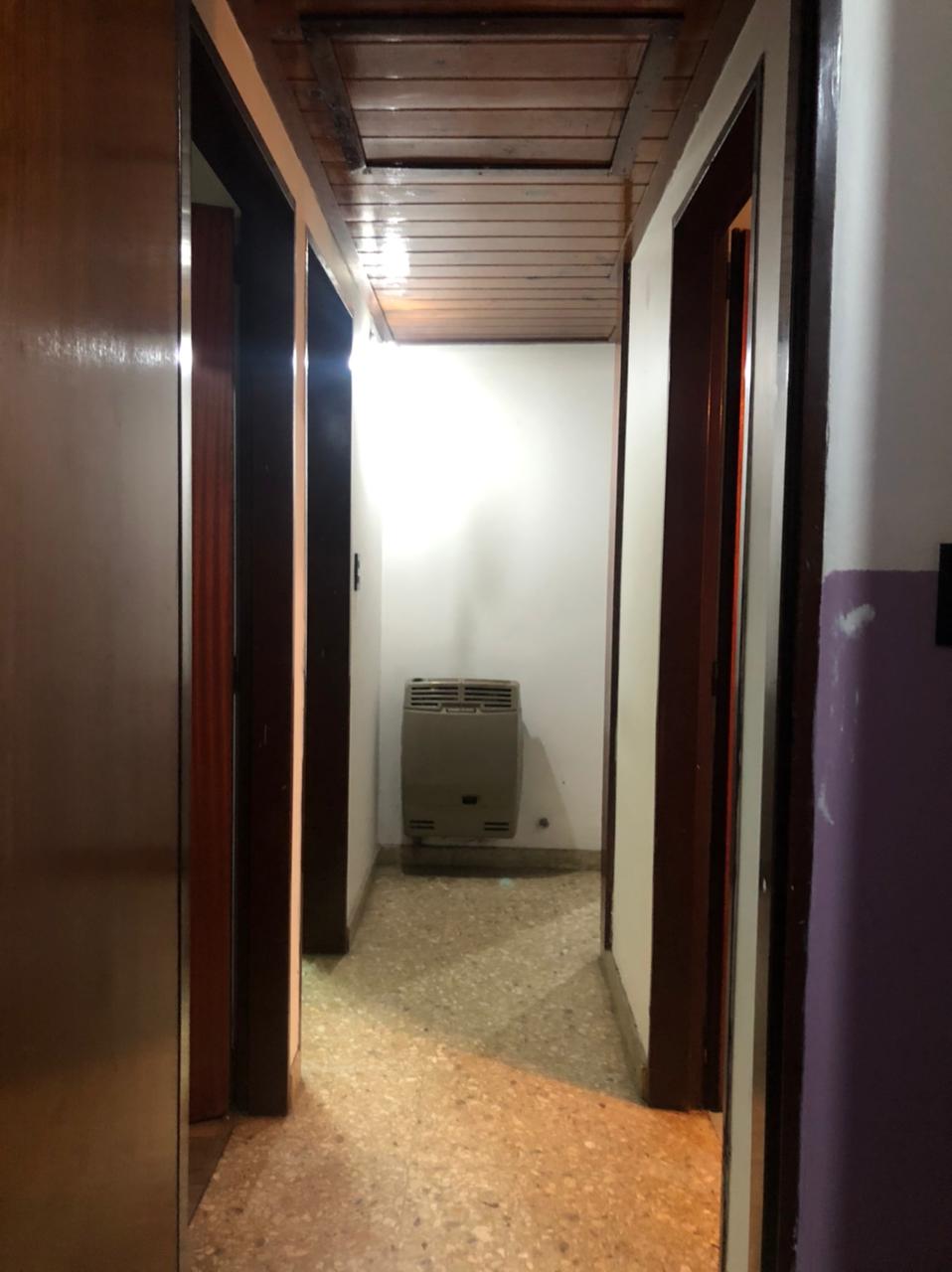 CHALET EN VENTA A UNA CUADRA DE AVENIDA - Imagen 14