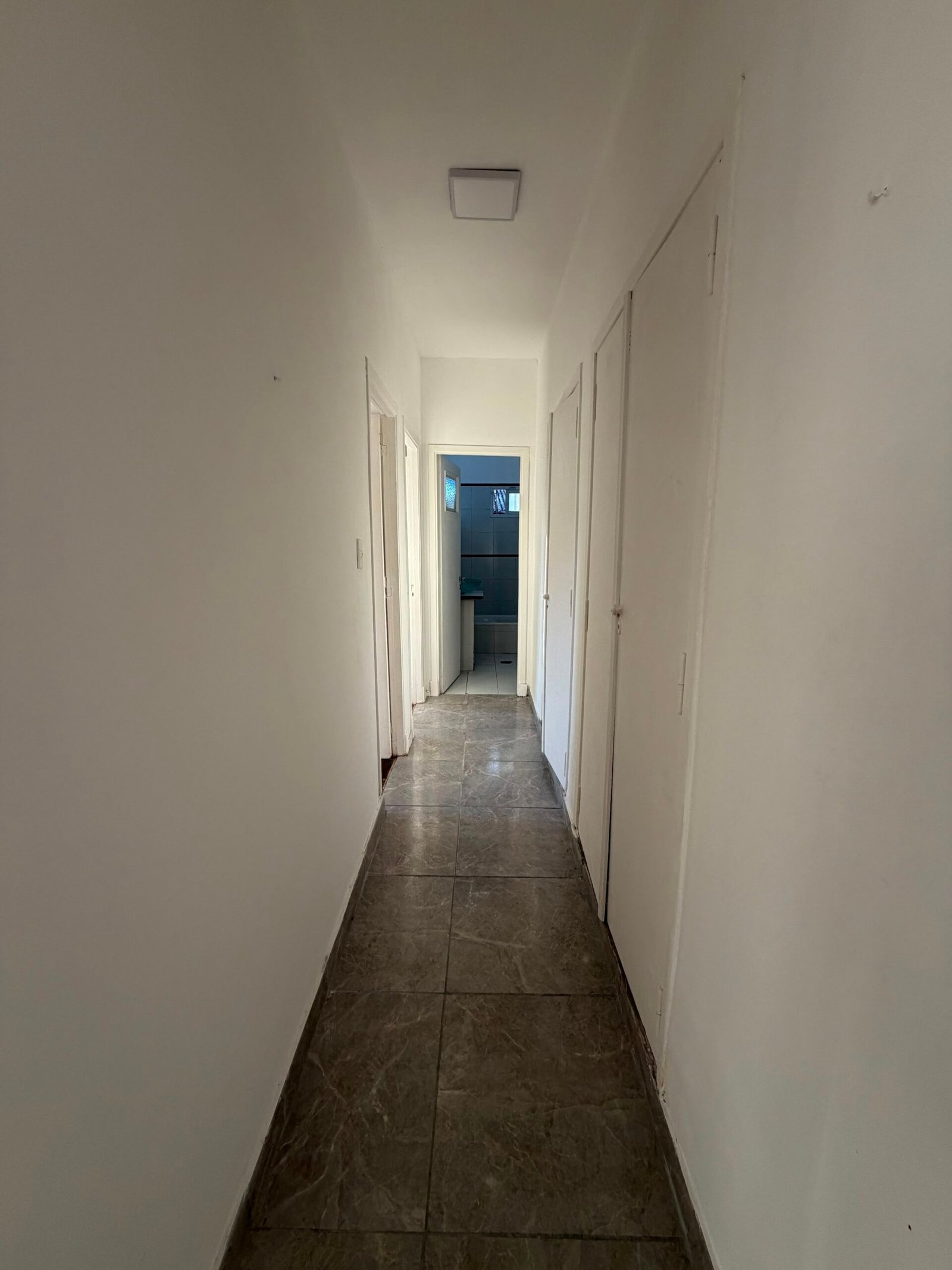CHALET 3 AMB. A UNA CUADRA DE AV. VERGARA - Imagen 7