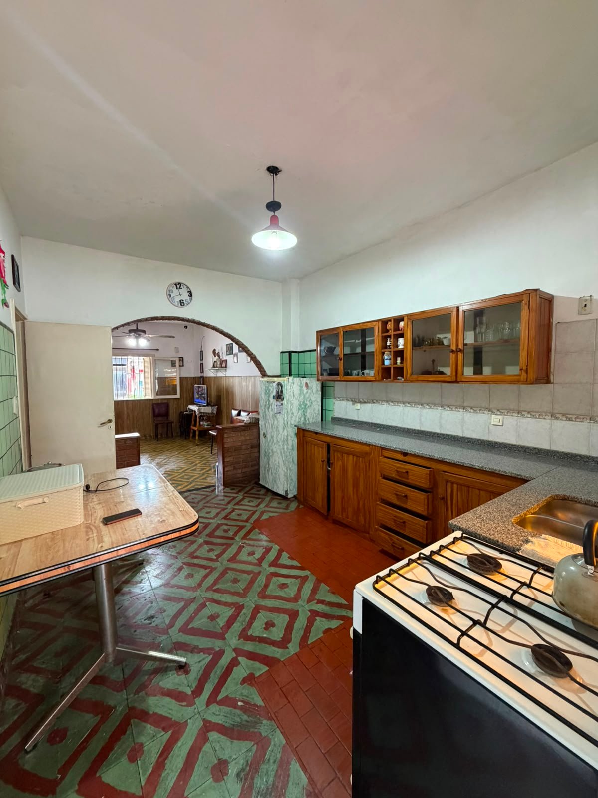 CASA 3 AMB. EN VILLA TESEI SOBRE LOTE DE 10 X 30 - Imagen 11
