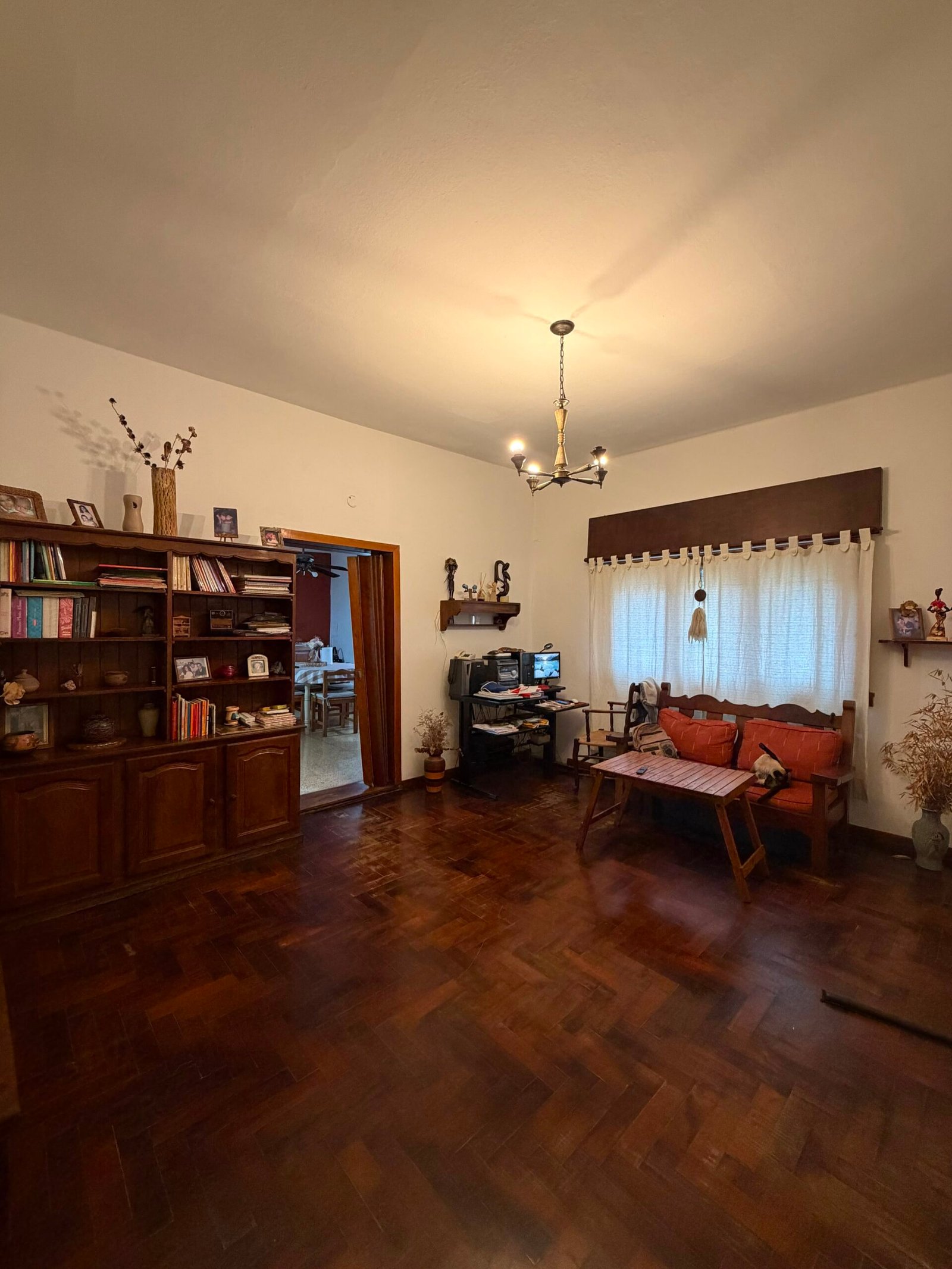 CHALET 4 AMB. EN ESQUINA - Imagen 15