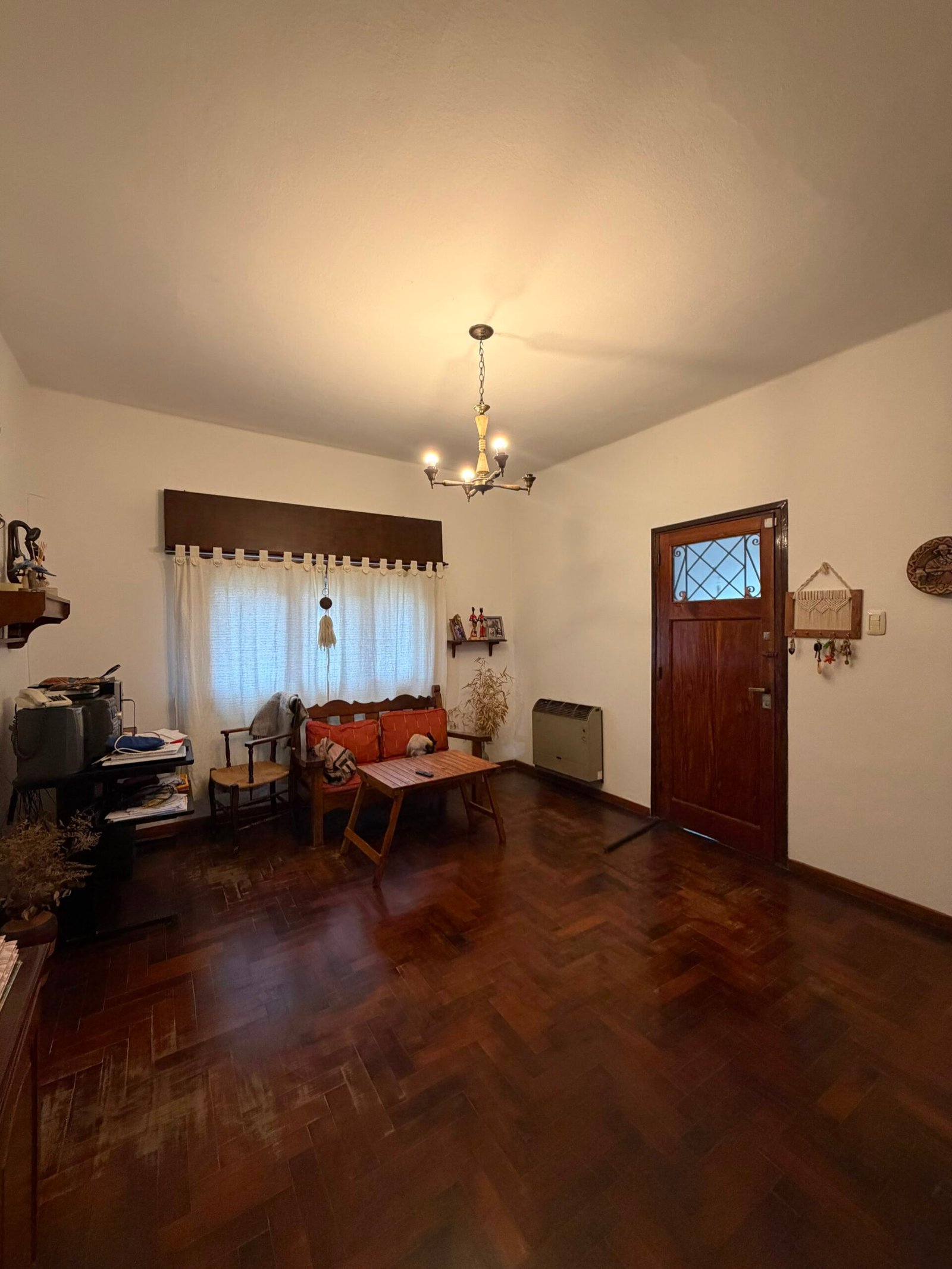 CHALET 4 AMB. EN ESQUINA - Imagen 16