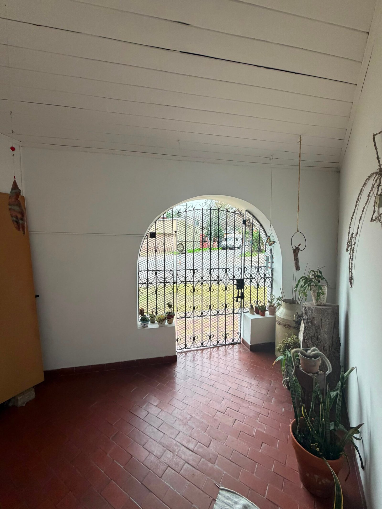 CHALET 4 AMB. EN ESQUINA - Imagen 21